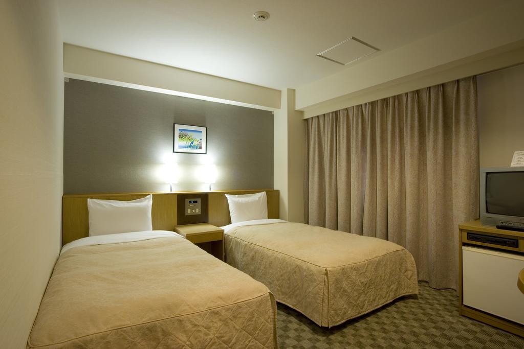 Unizo Inn Tokyo Asakusa Exteriör bild